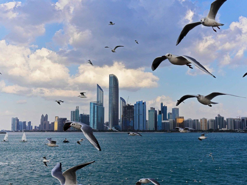 abu dhabi corniche exploration