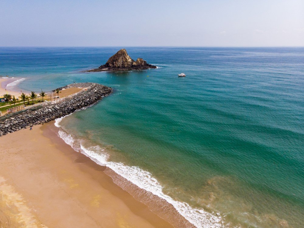 fujairah beach